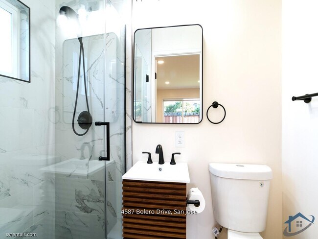 Building Photo - 4587 Bolero Dr