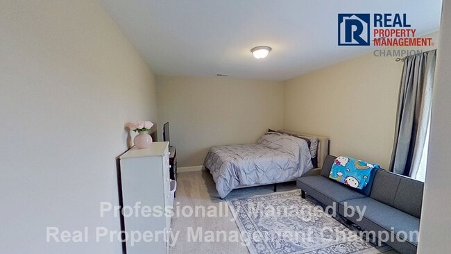 Building Photo - Like New Home with Open Layout and Spacious Rooms