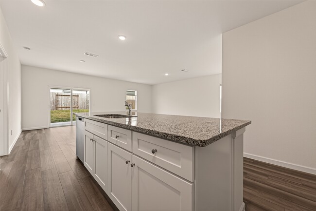 Building Photo - 31334 Gayle Prairie Oaks St