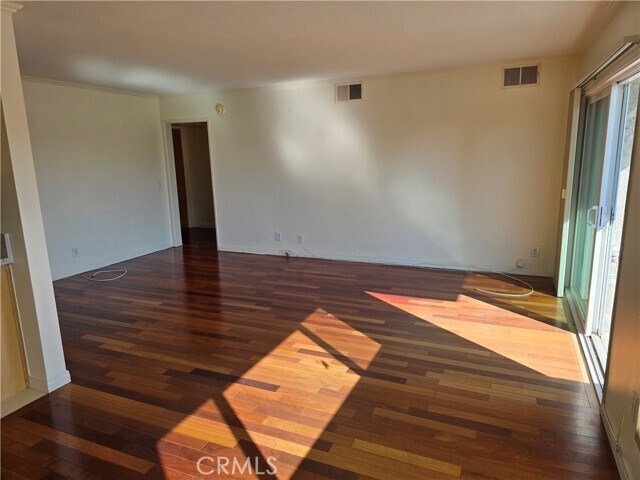 Building Photo - 702 Park Ave