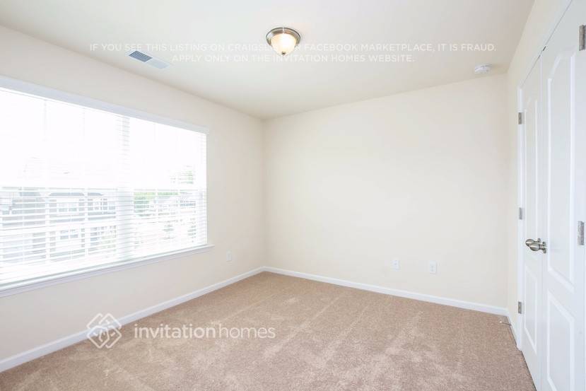 Building Photo - 17208 Belmont Stakes Ln