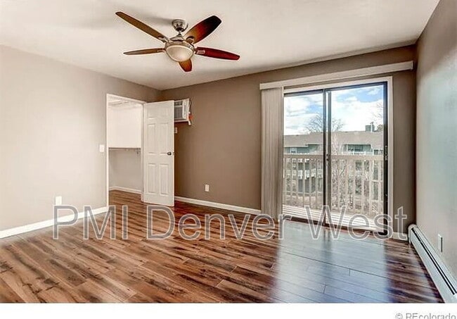 Building Photo - 381 S Ames St