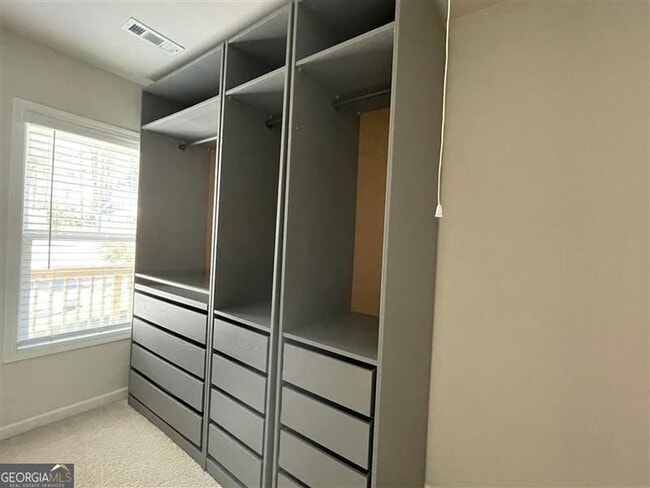 Building Photo - 1809 Parkades Path