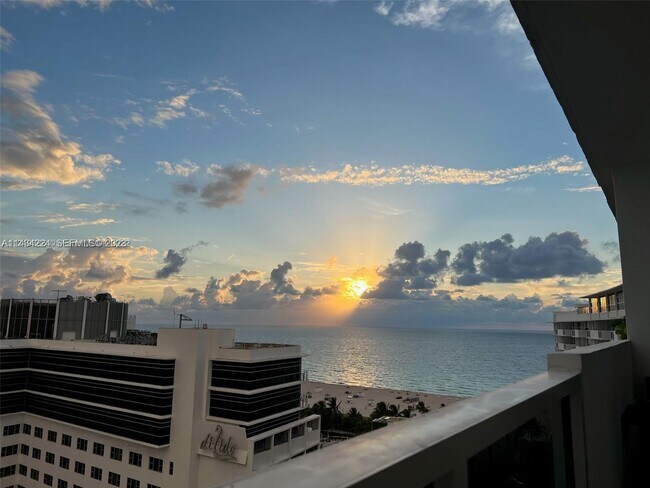 Building Photo - 100 Lincoln Rd