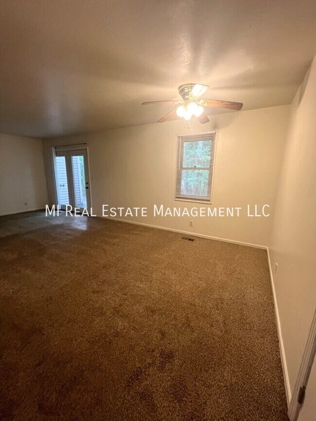 Building Photo - 2756 Kragspough Ct