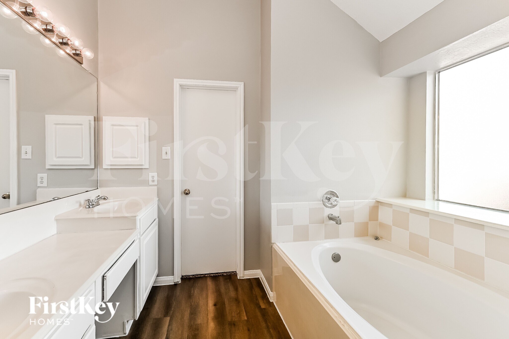 Building Photo - 3117 Bay Creek Dr