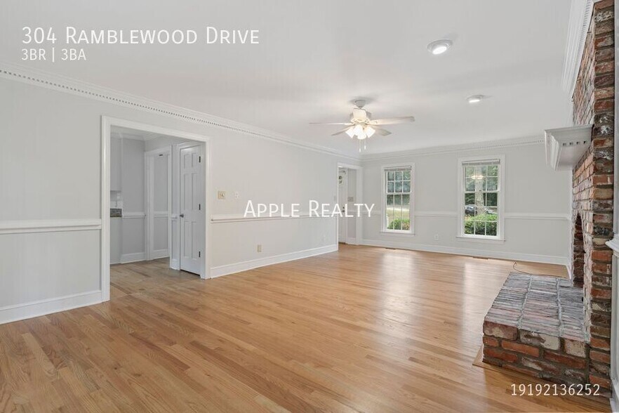 Building Photo - 304 Ramblewood Dr