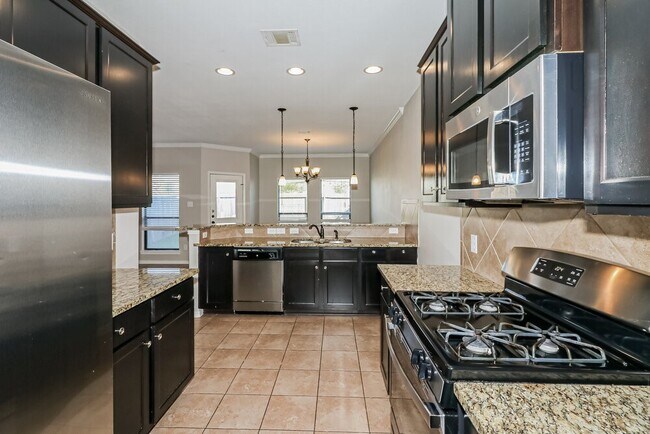 Building Photo - 6622 Honey Harvest Ln