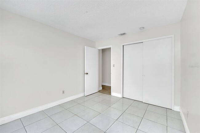 Building Photo - 5322 Jade St