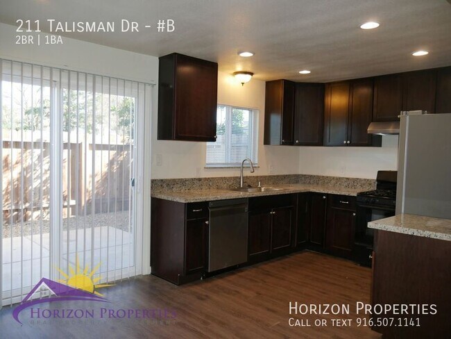 Building Photo - 211 Talisman Dr
