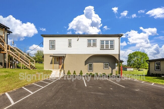 Building Photo - 15207 National Pike