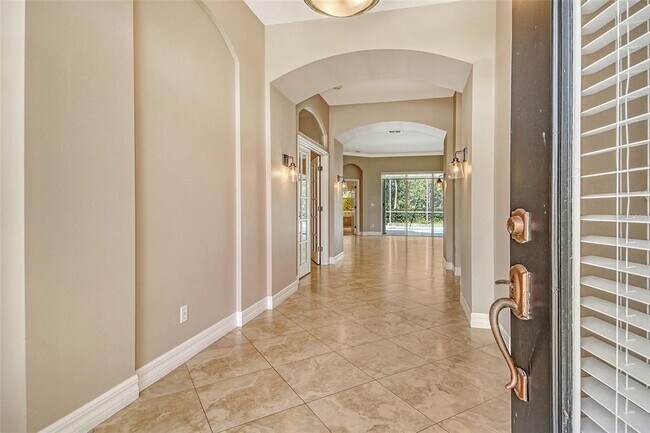 Building Photo - 5001 Sturbridge Ct