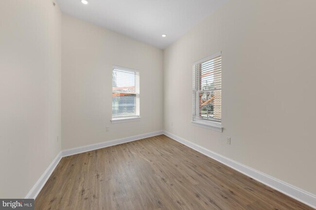 Building Photo - 509 Gorgas Ln