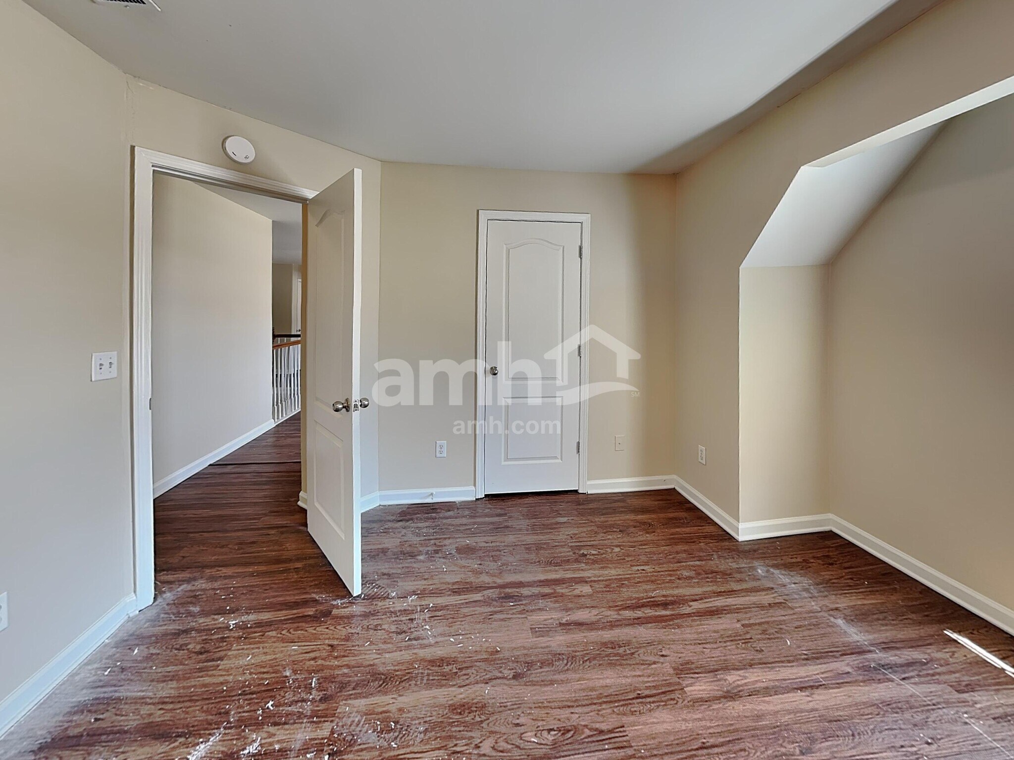 Building Photo - 5232 Lexmark Cir SW