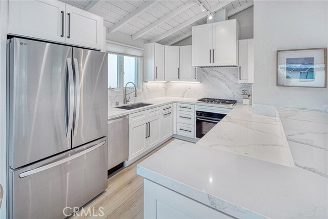 Building Photo - 410 Acacia Ave