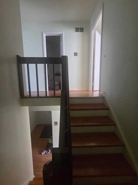 Building Photo - 28-6 Wister Way