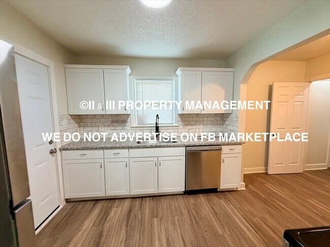 Building Photo - 3058 N 29 St