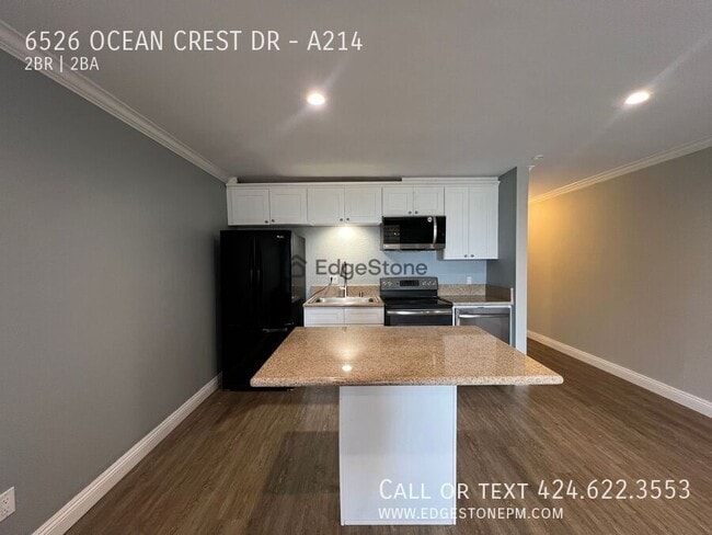Building Photo - 6526 Ocean Crest Dr