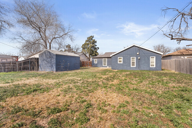 Building Photo - 2803 30th St