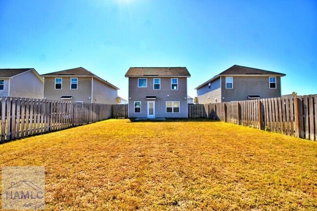 Building Photo - 106 Centennial Ct