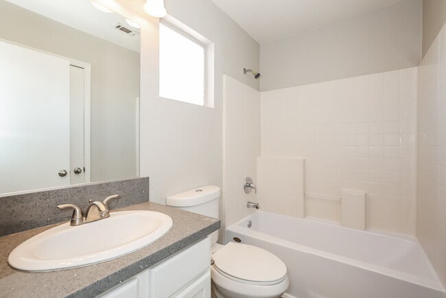 Building Photo - 2407 Character Ct