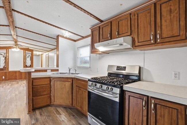 Building Photo - 1873 Clay Hill Rd