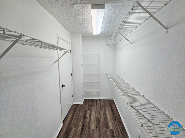 Building Photo - 12506 Vision Way