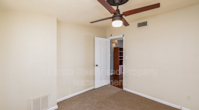 Building Photo - 1483 Glastonberry Rd