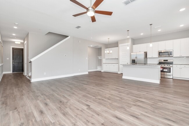 Building Photo - 2717 Ruhman Flds Dr