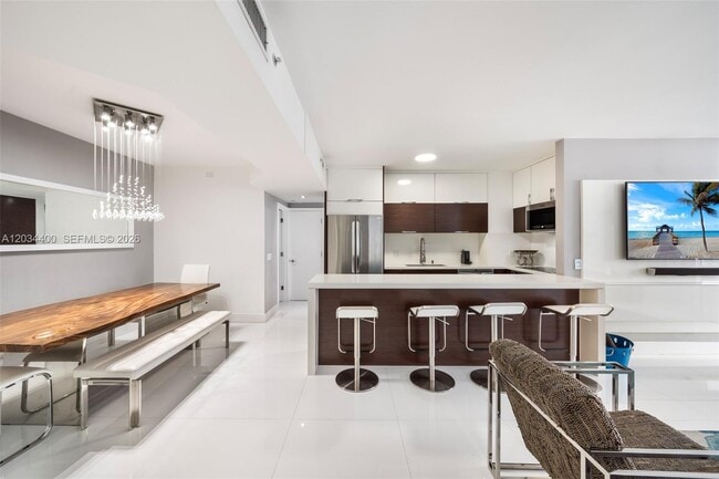 Building Photo - 4779 Collins Ave