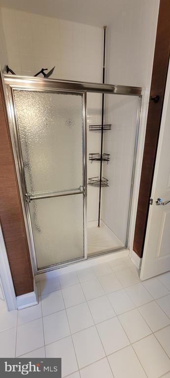 Building Photo - 1 N Commerce Square