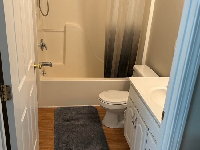 Full Bath - 235 Upper Pleasant Valley Rd