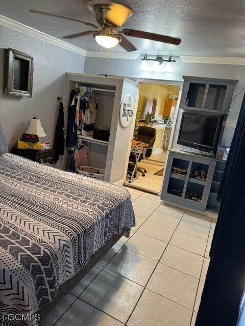 Building Photo - 4293 Island Cir