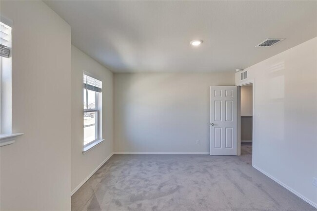 Building Photo - 254 Small Seed Dr