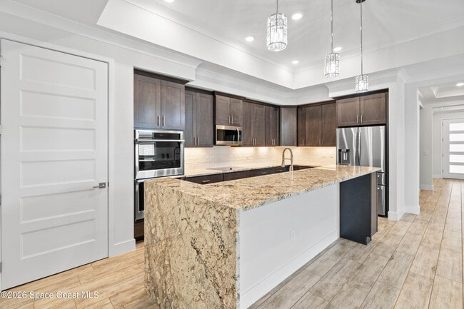 Building Photo - 82 Hubble Ln