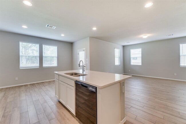 Building Photo - 68 Bent Trl Ln