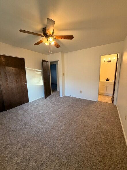 Building Photo - 2328 Apache St