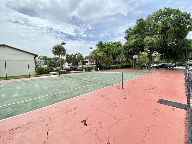 Building Photo - 225 S Tropical Trail