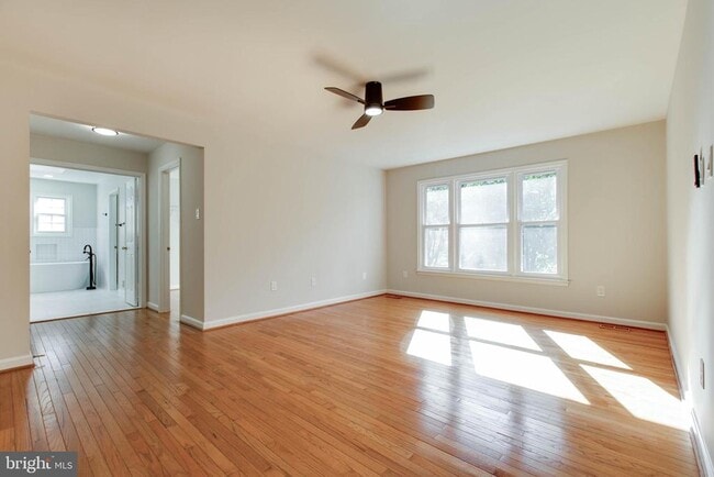 Building Photo - 1316 Pleasant Meadow Rd