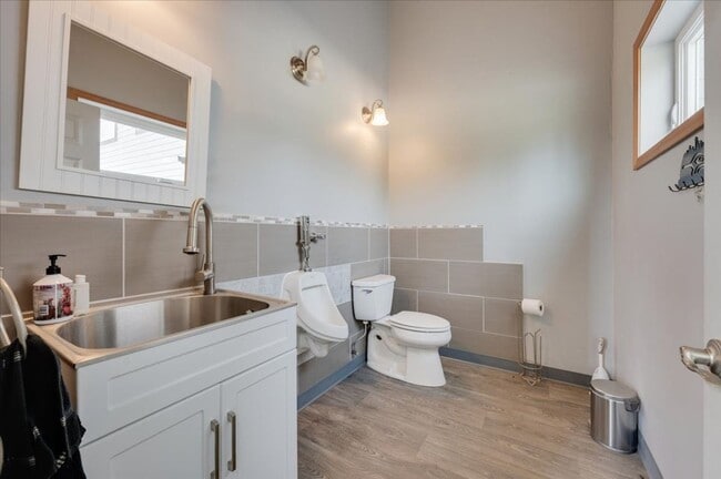 Building Photo - Game Night to Sunset Strolls - Find Your Flow on Whidbey