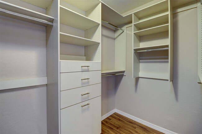 Building Photo - Beautiful 2 Bedroom 2 Bath in Prescott!