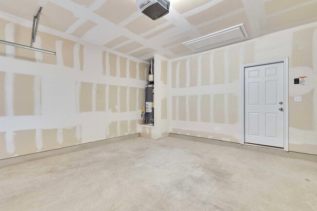 Building Photo - 12121 Cimaizon Dr