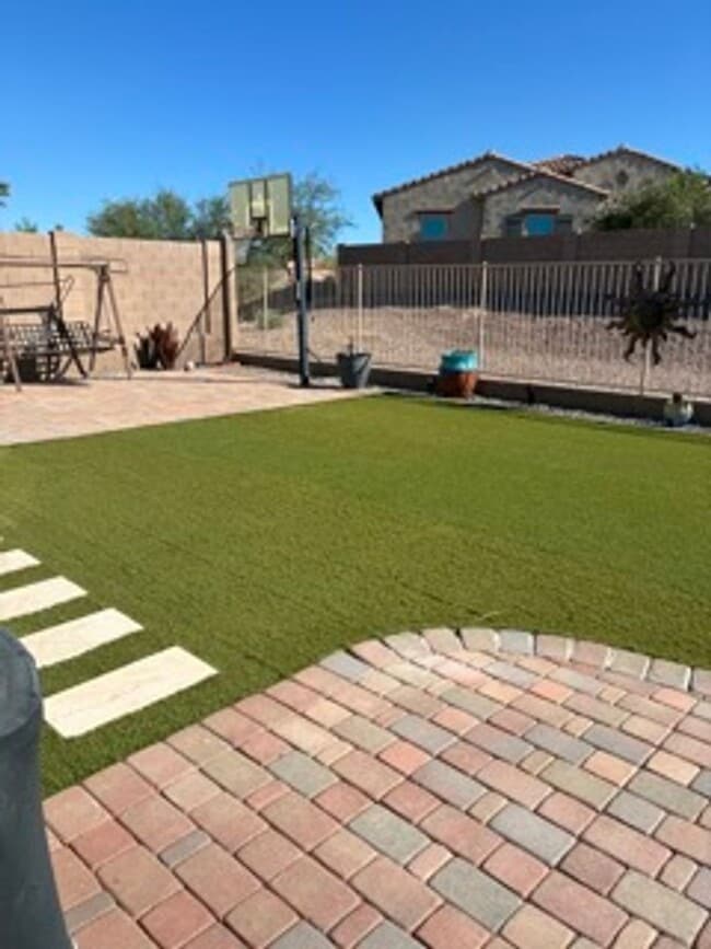 Building Photo - STUNNING NEWER HOME- GATED