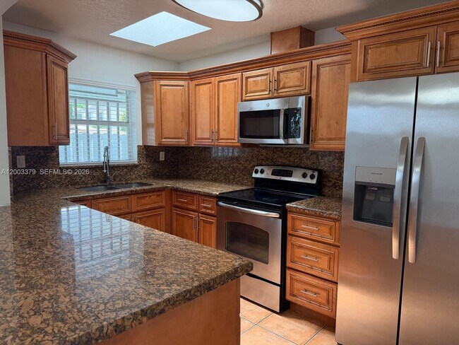 Building Photo - 9123 SW 149th Ct