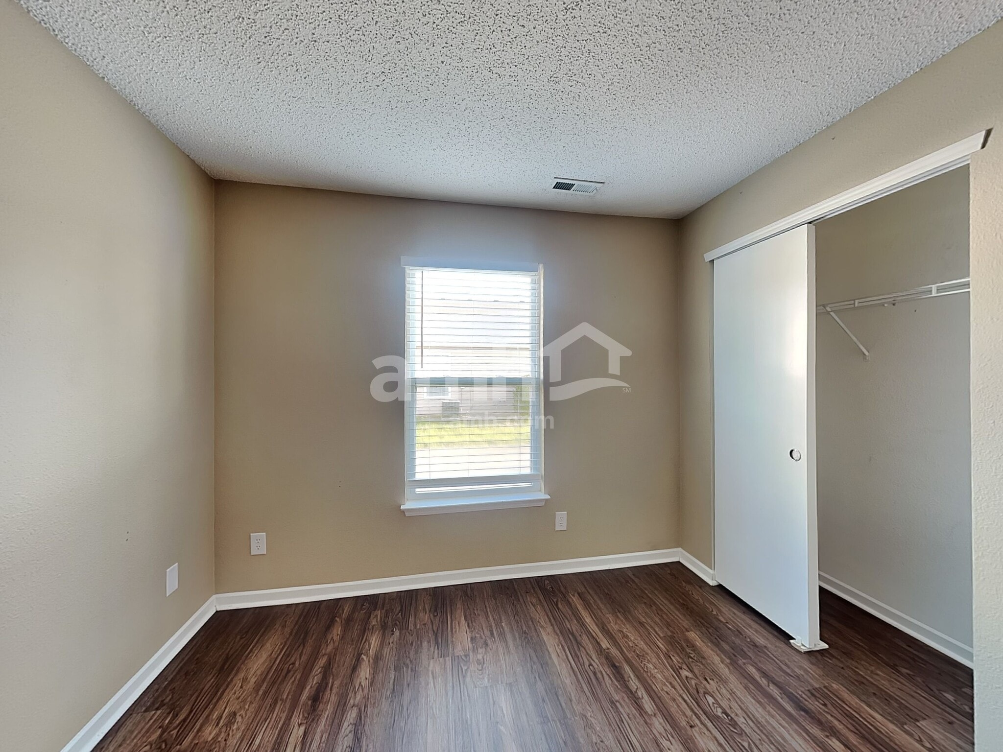 Building Photo - 14397 Cuppola Dr