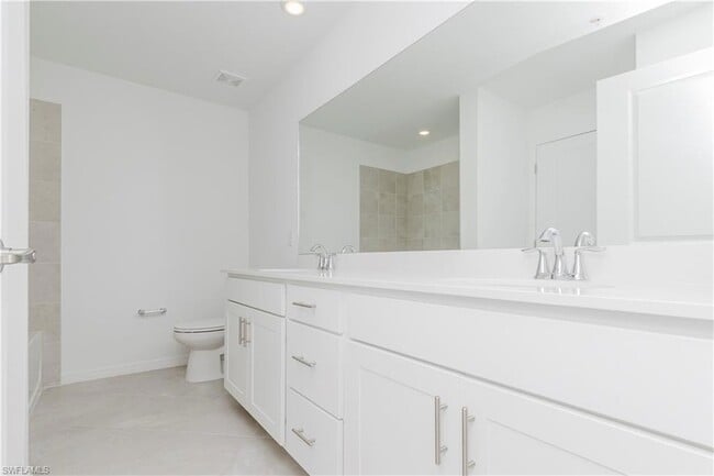 Building Photo - 18461 Copperhead Ct N