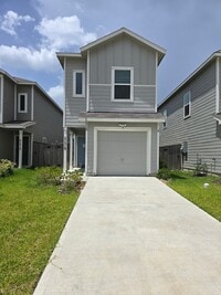 Building Photo - 21519 Carosella Dr