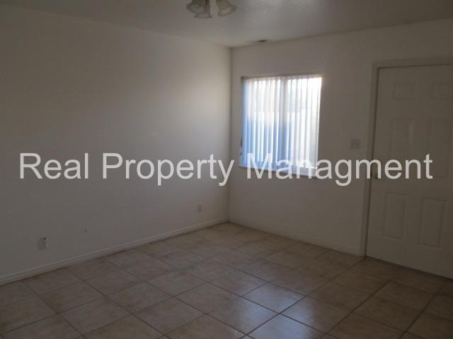 Building Photo - 1765 N 200 E