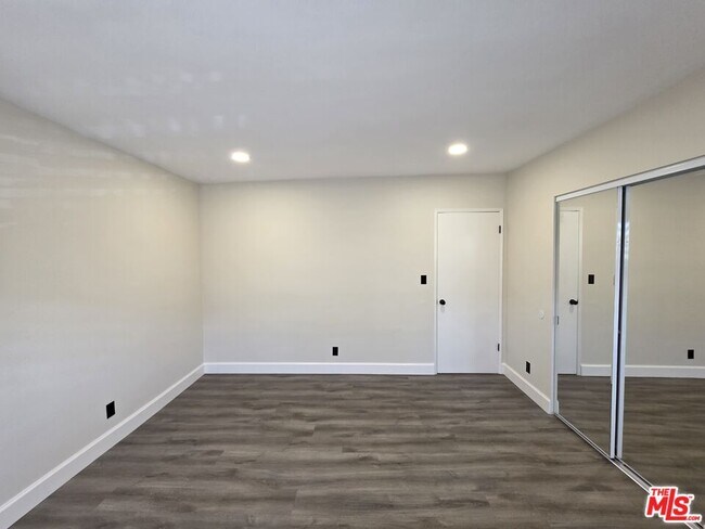 Building Photo - 2228 20th St