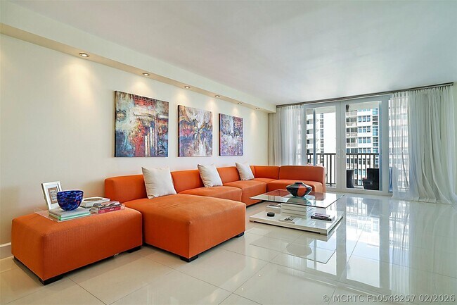 Building Photo - 1370 S Ocean Blvd